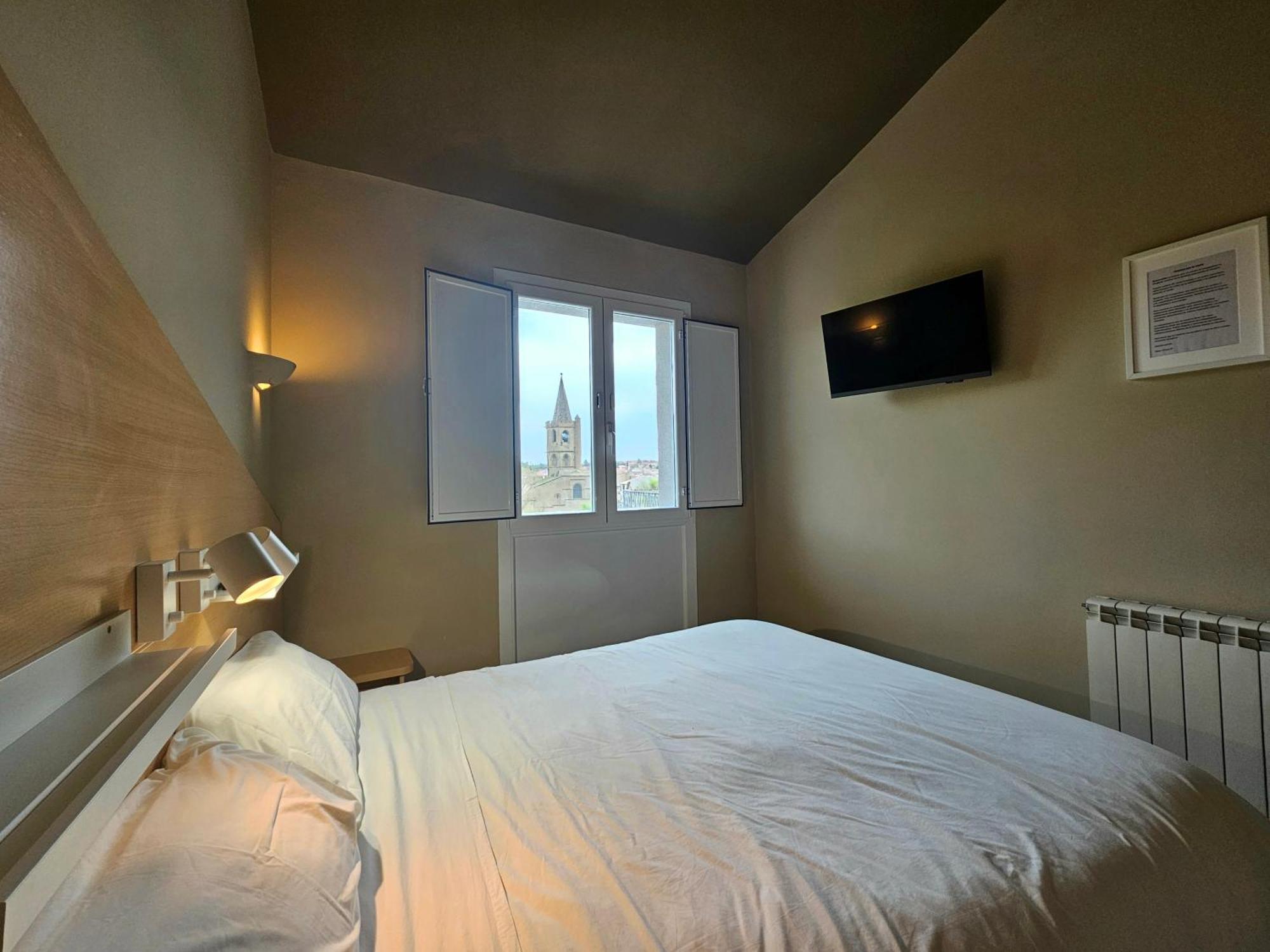Hostal Jp Y Estudios Sangüesa Zewnętrze zdjęcie
